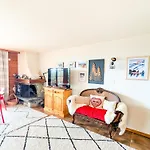 Centered Ski/swim Ap. W/ Private Yard & Fireplace *