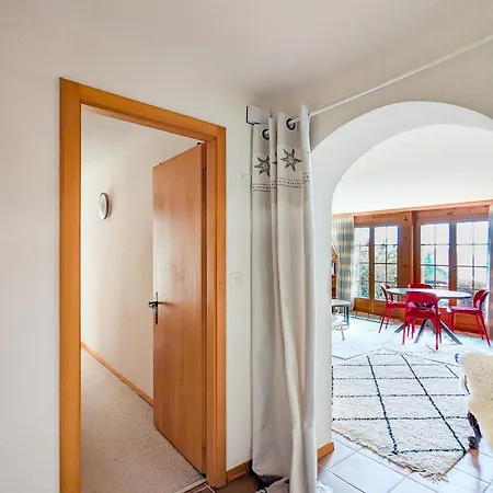 Centered Ski/swim Ap. W/ Private Yard & Fireplace