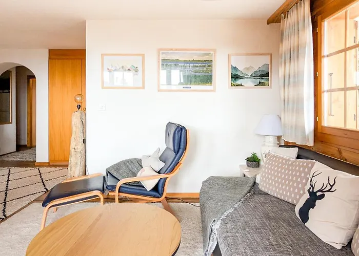 Centered Ski/swim Ap. W/ Private Yard & Fireplace Апартаменты *